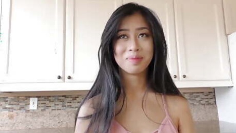 Jade Kush lets her stepdaddie fuck her hairy bush and cum inside