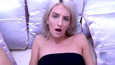 LA New Girl featuring sugar baby's casting clip